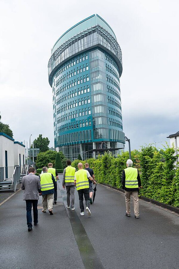 Führung durch das Logistik-Zentrum der E/D/E GmbH in Wuppertal-Langerfeld.